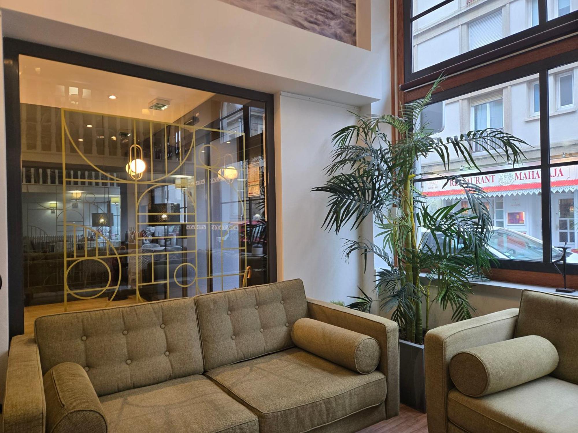 Sure By Western Centre Hotel 3*