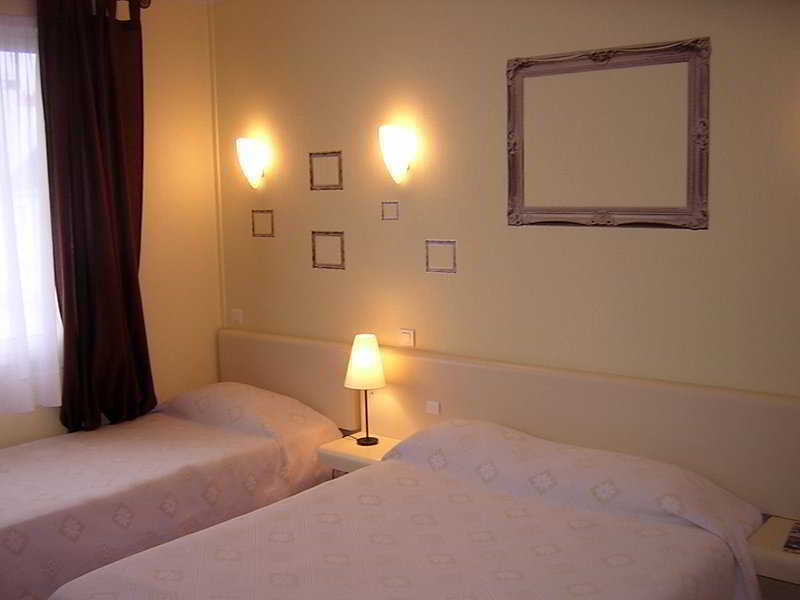 Sure By Western Centre 3* Lorient